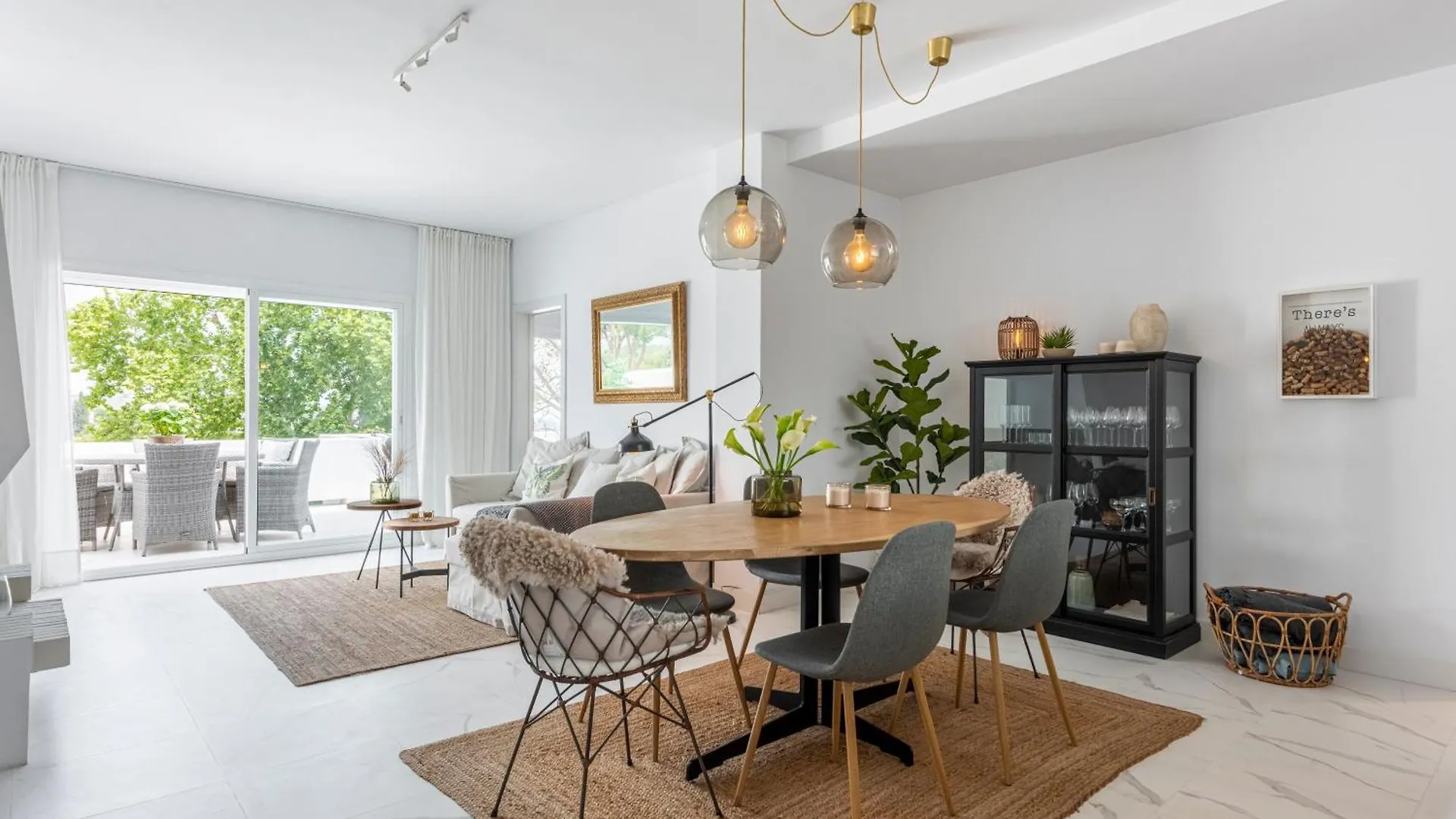 Azahara 2, Contemporary Scandinavian Style Open Plan Apartment With 2 Terraces Marbella