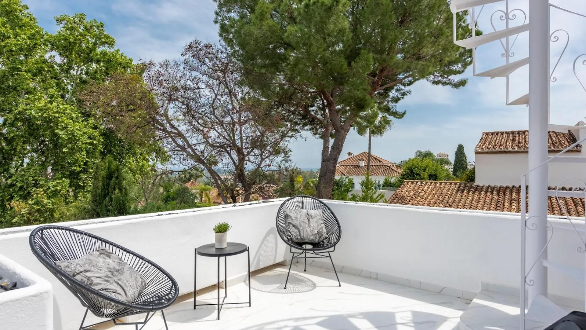 Azahara 2, Contemporary Scandinavian Style Open Plan Apartment With 2 Terraces Marbella 0*,  Spain